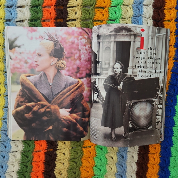 Vintage Vogue Magazine Madonna October 1996 Issue - Picture 6 of 11